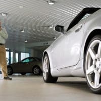 Dalle de garage vieillissante : les indispensables pour une rénovation réussie